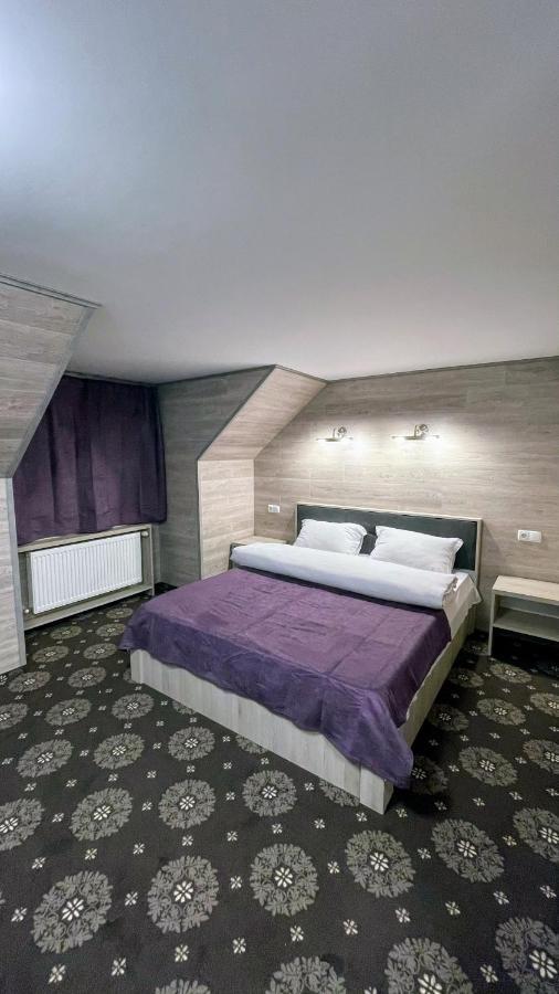 Royal Bucovina Residence Adults Only-Self Check-In Câmpulung Moldovenesc Exterior photo