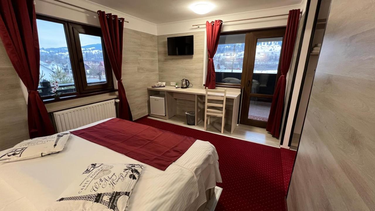 Royal Bucovina Residence Adults Only-Self Check-In Câmpulung Moldovenesc Exterior photo