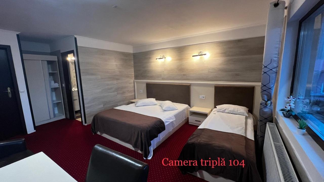 Royal Bucovina Residence Adults Only-Self Check-In Câmpulung Moldovenesc Exterior photo