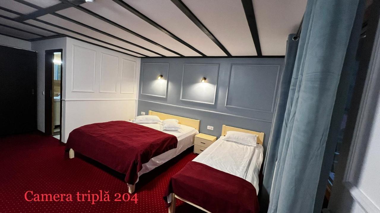 Royal Bucovina Residence Adults Only-Self Check-In Câmpulung Moldovenesc Exterior photo