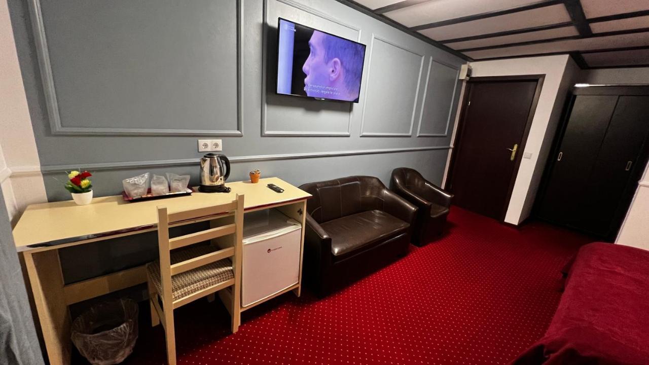 Royal Bucovina Residence Adults Only-Self Check-In Câmpulung Moldovenesc Exterior photo
