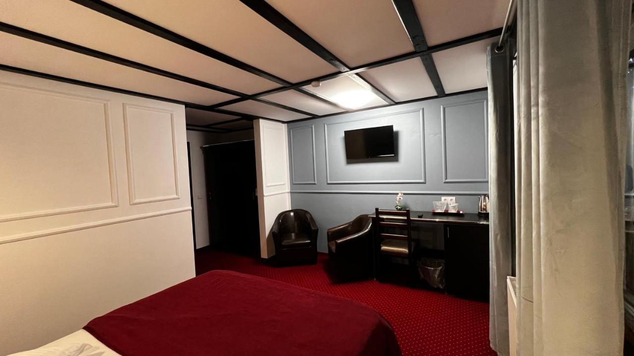 Royal Bucovina Residence Adults Only-Self Check-In Câmpulung Moldovenesc Exterior photo